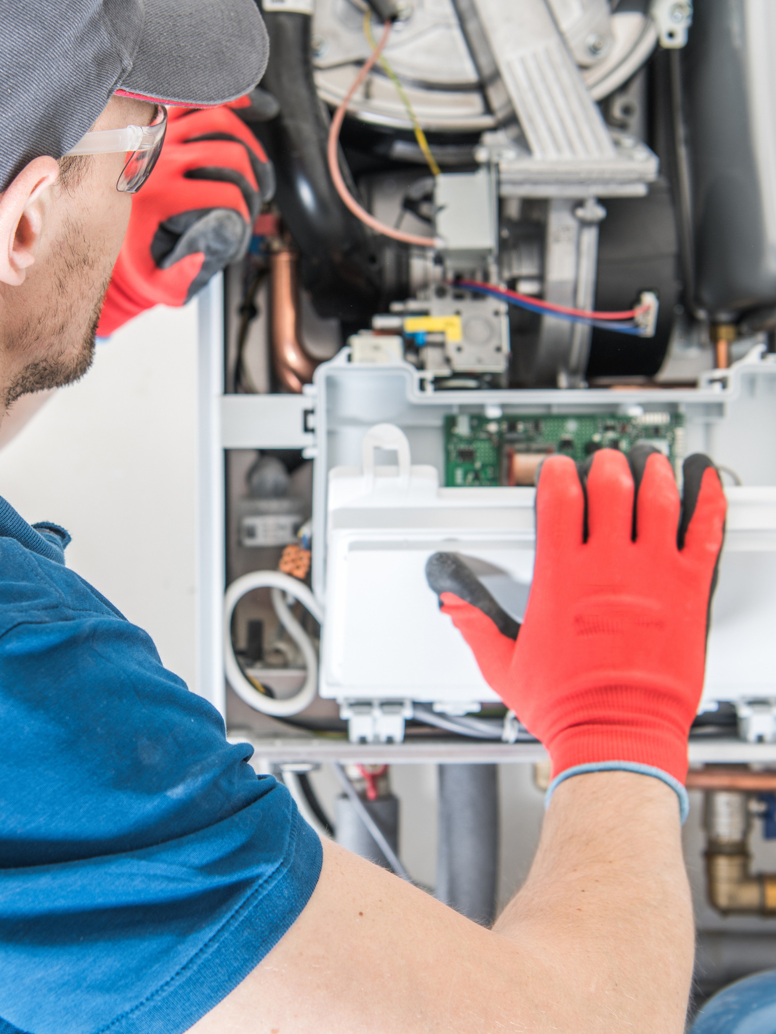 gas safe engineer near me Salford, M3, M5-M7, M50