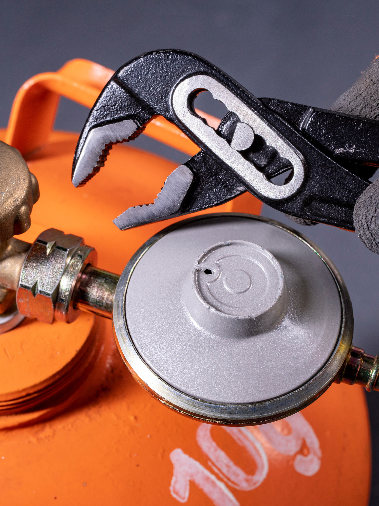 gas safe registered engineer near me Salford, M3, M5-M7, M50